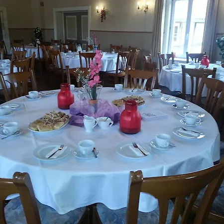 酒店 拉斯凯乐诺顿酒店 3*